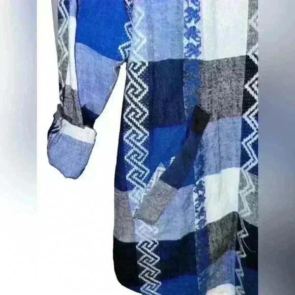 Vintage Women’s CM Company Brand 100% Cotton Aztec Button Down M​ - Picture 4 of 7